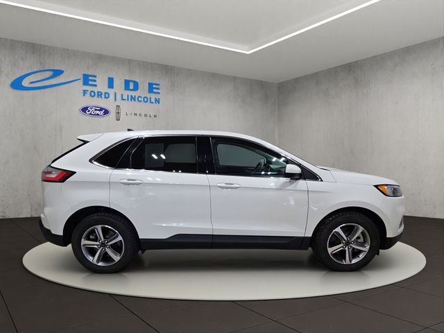 Used 2023 White Ford SEL image 7