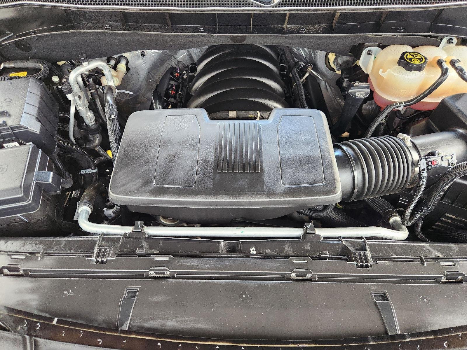 2023 Chevrolet Tahoe photo 33 of 34