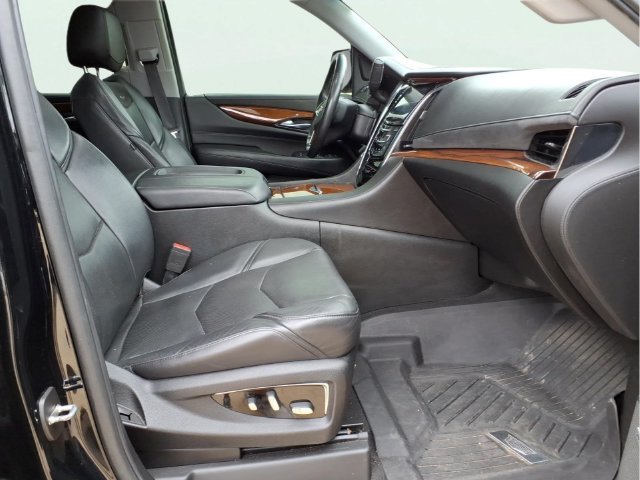 Used 2018 Black Cadillac Premium Luxury image 25
