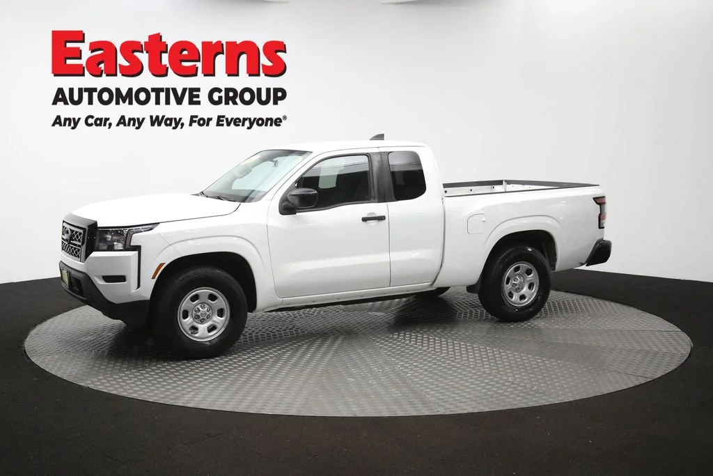 Used 2022 White Nissan S image 55
