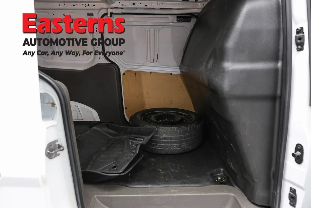 Used 2022 White Ford XL image 22