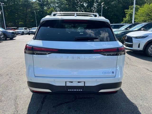 New 2027 White INFINITI Luxe AWD image 4