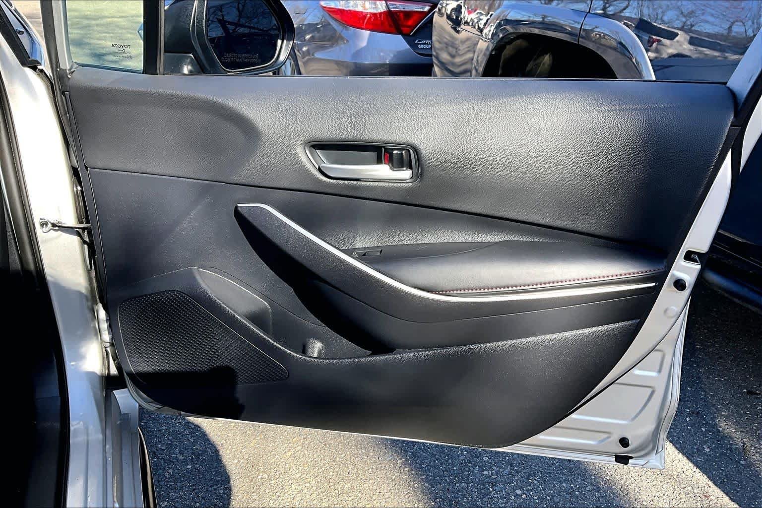 Used 2025 Classic Silver Metallic Toyota SE image 21