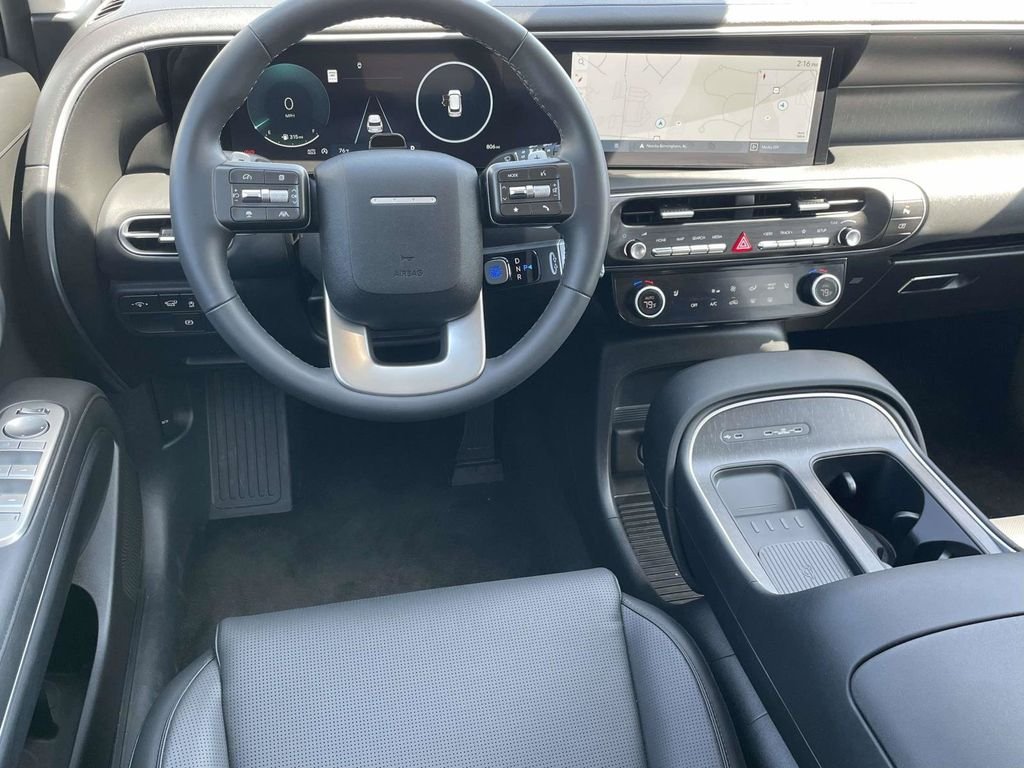 Used 2026 White Hyundai SEL image 9