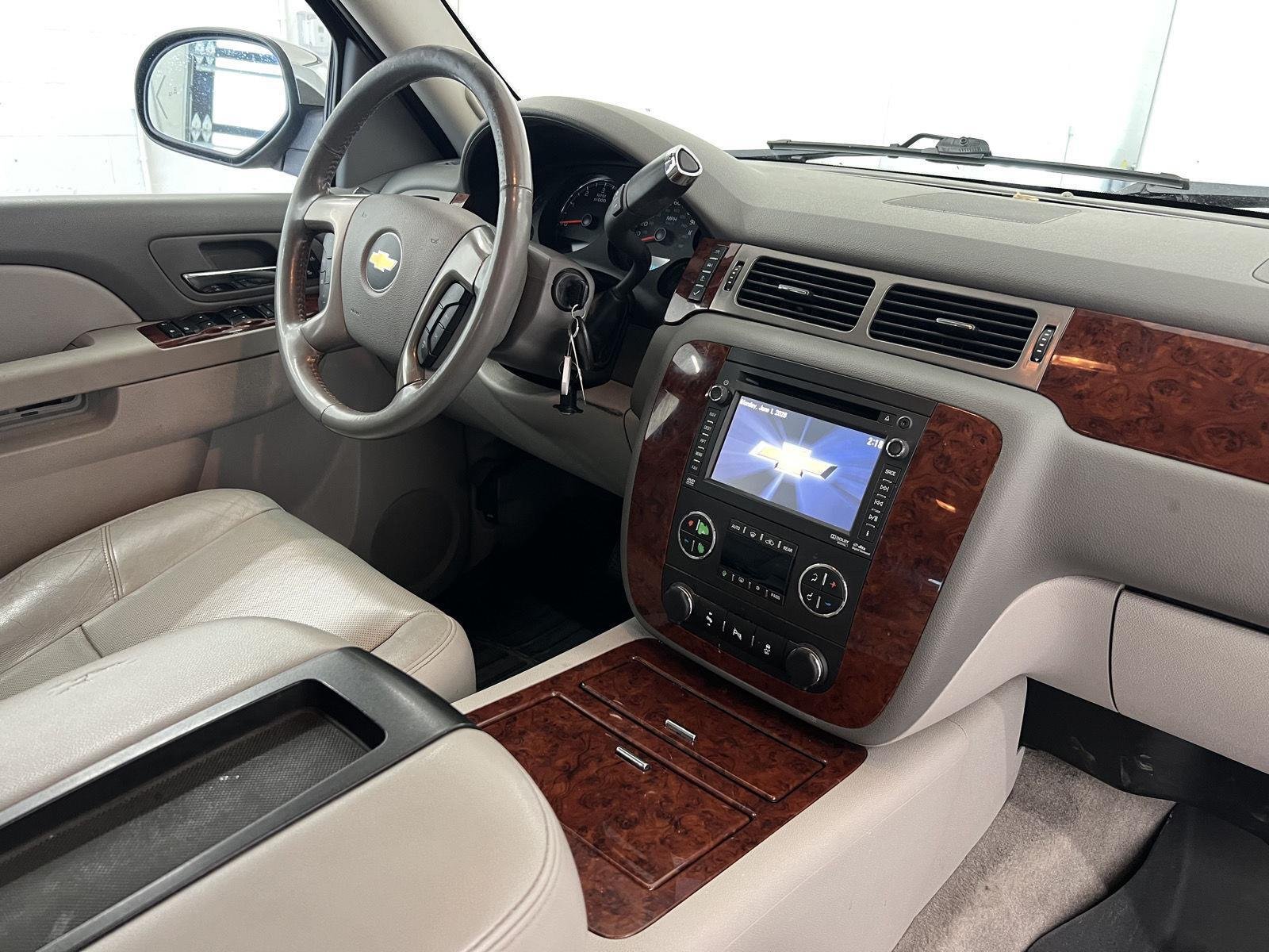 Used 2013 Silver Ice Metallic Chevrolet LTZ image 29