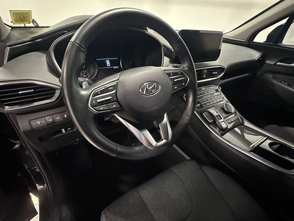 Used 2023 Black Hyundai SEL image 21