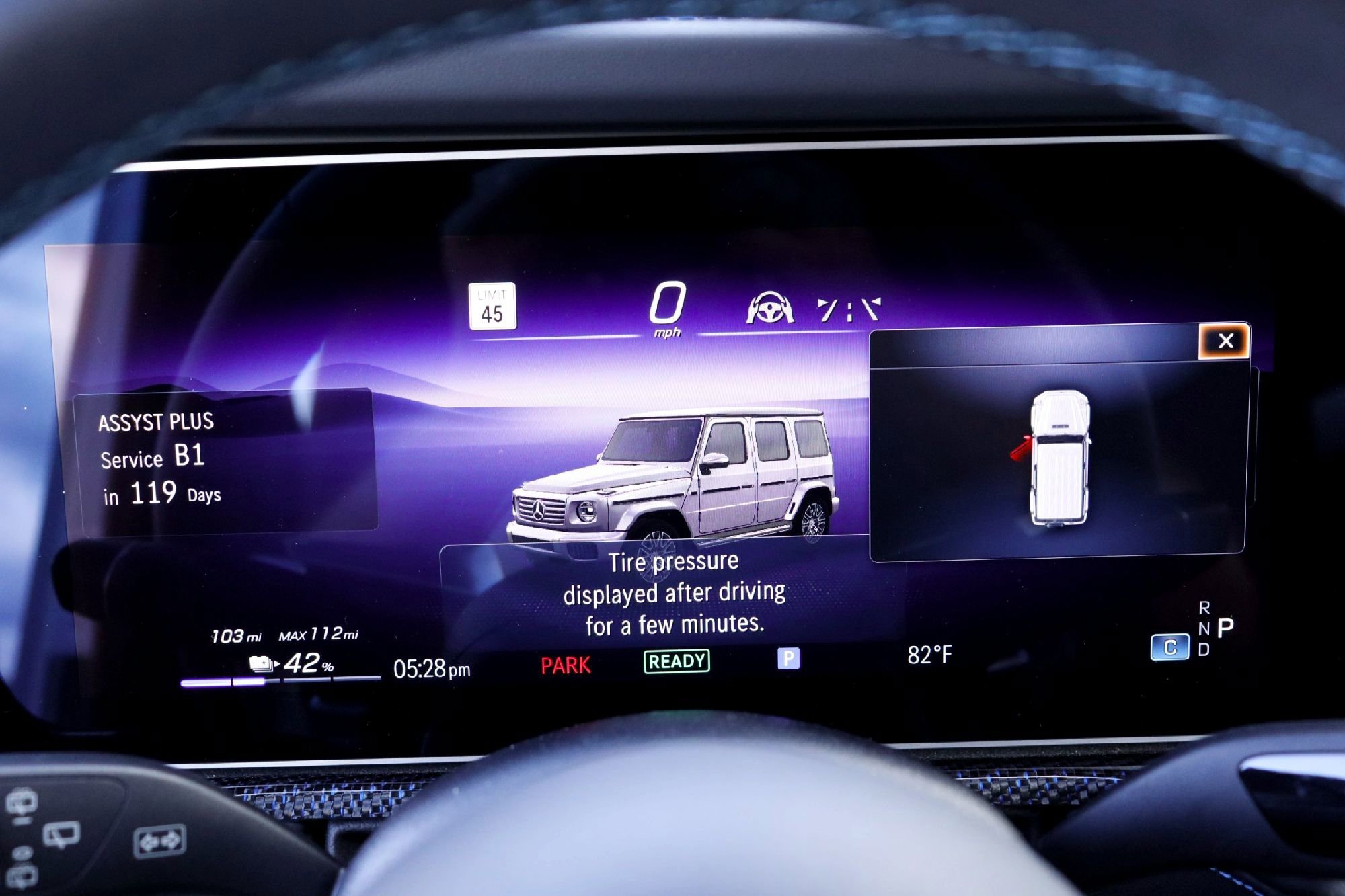 Used 2025 MANUFAKTUR Moonlight White Magno Mercedes-Benz G 580e image 14