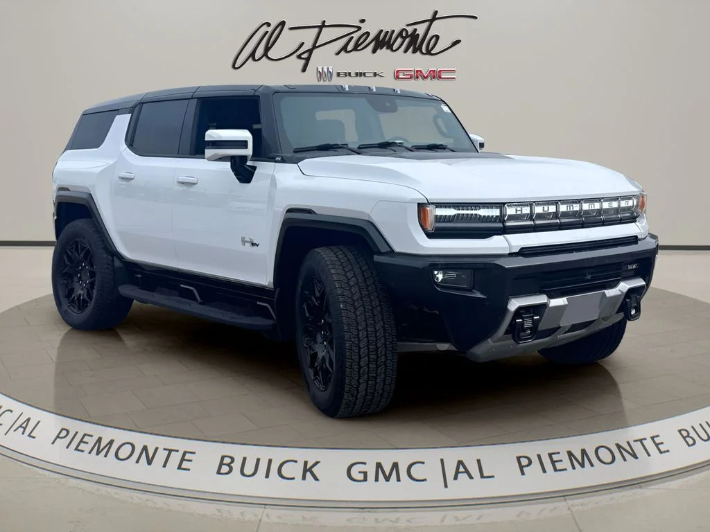 2025 GMC Hummer EV 2X SUV's photo