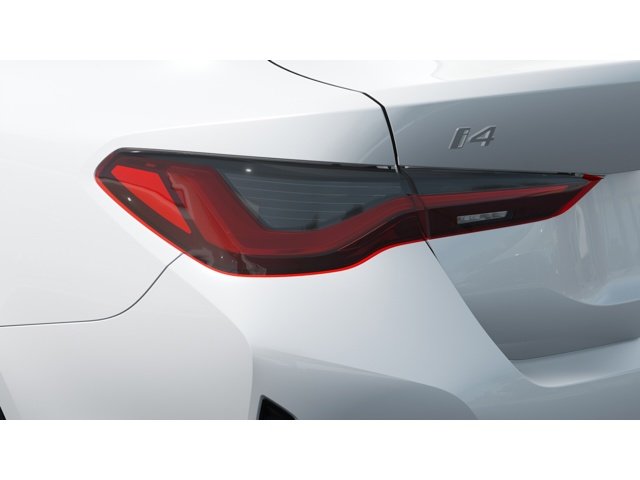 New 2026 Mineral White Metallic BMW eDrive40 image 8