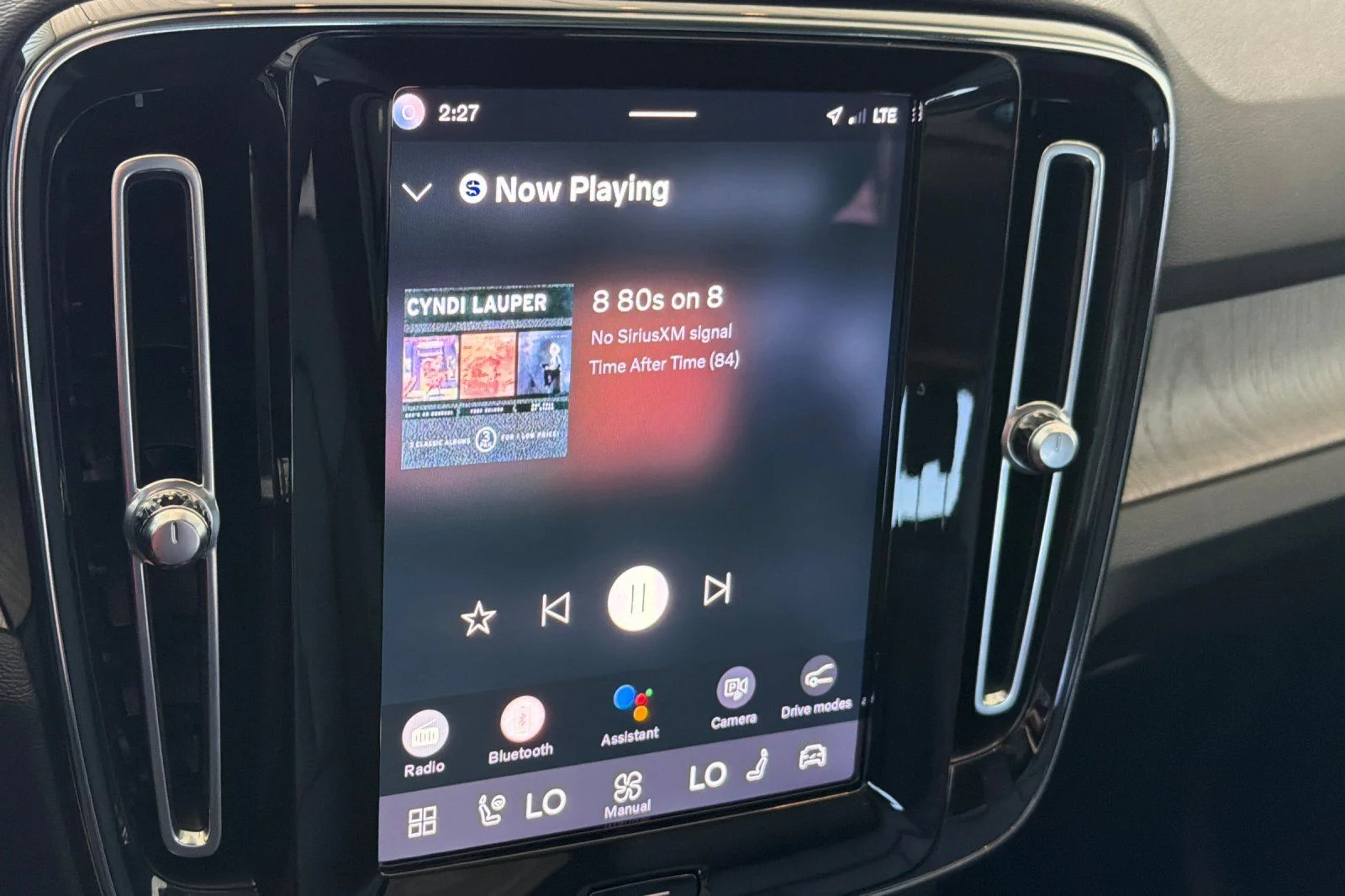 Used 2023 Gray Volvo Ultimate image 21