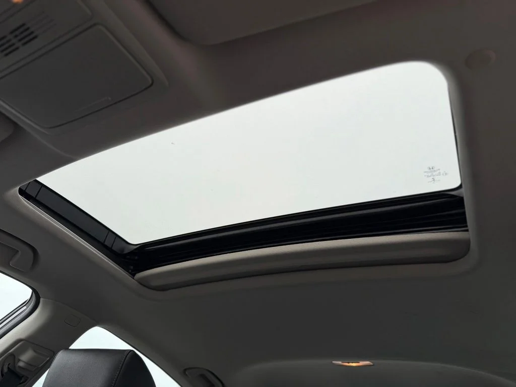 Used 2019  Honda EX-L image 23