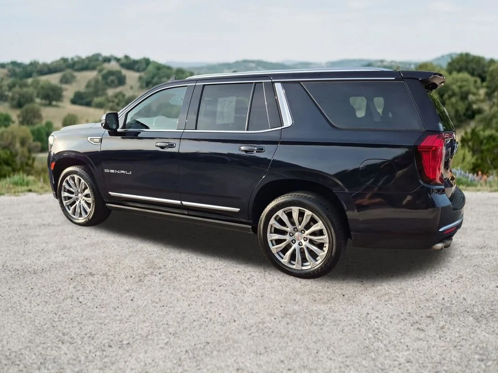 Used 2022 Blue GMC Denali image 7