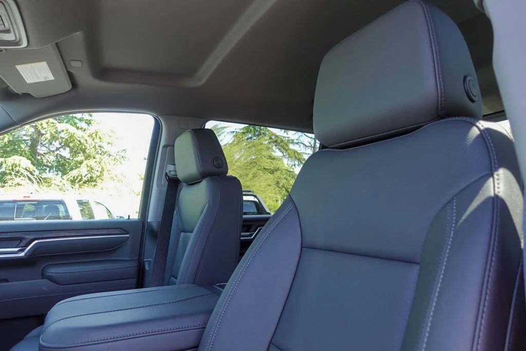 2025 GMC Sierra 2500HD SLT - Photo 15