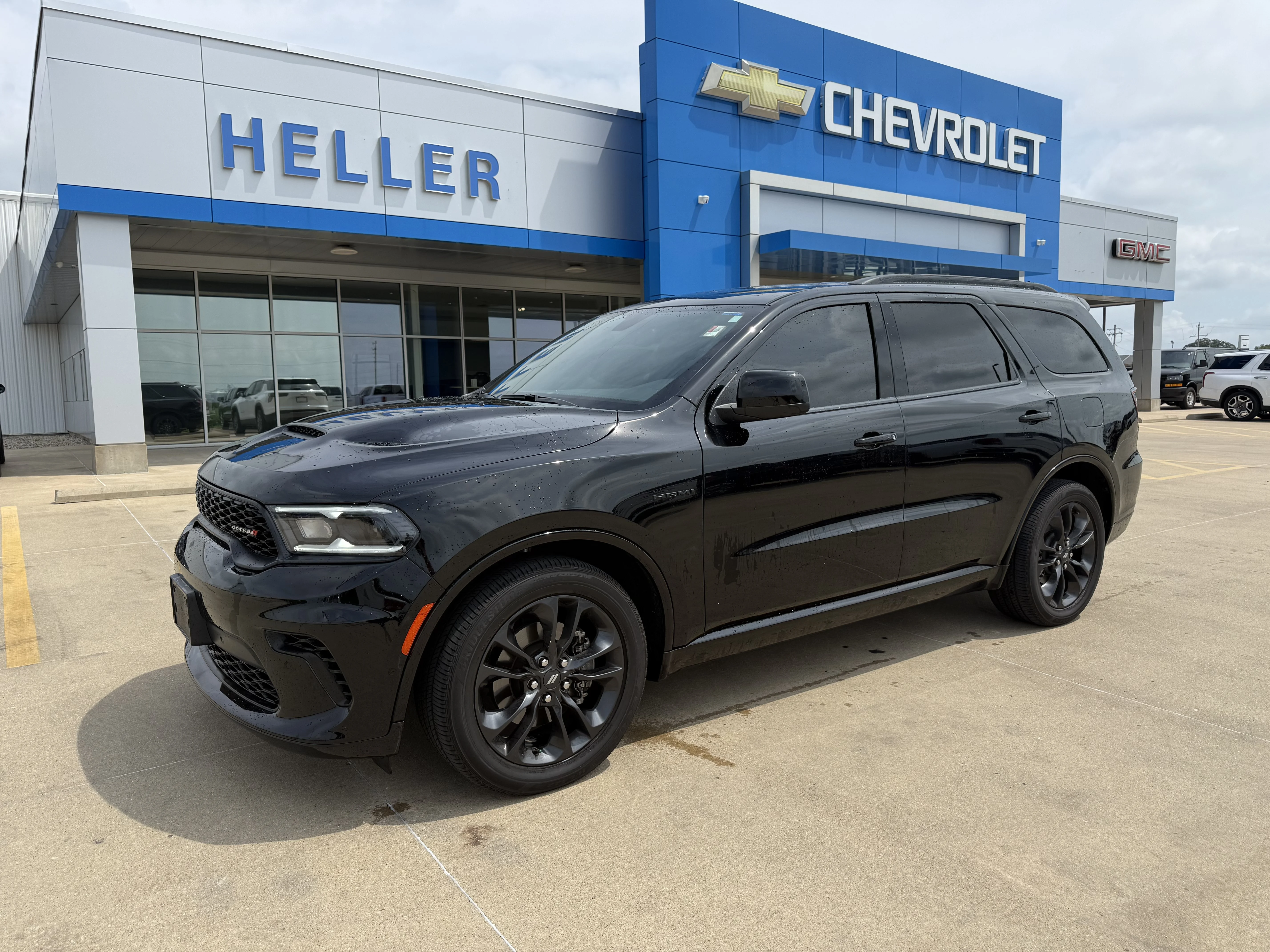 Used 2023 DB Black Clearcoat Dodge R/T image 3