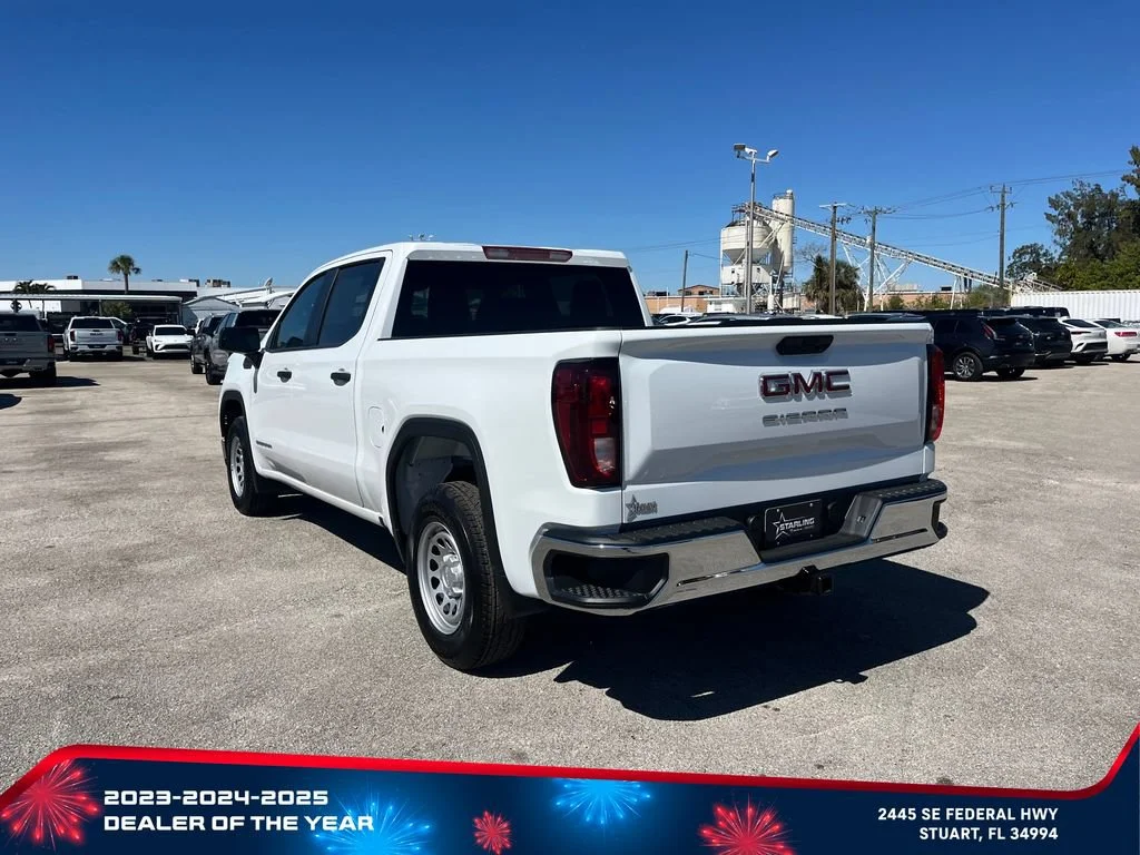 New 2026 Summit White GMC Pro image 5