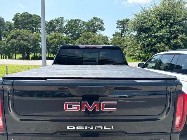 Used 2024 Black GMC Denali image 15
