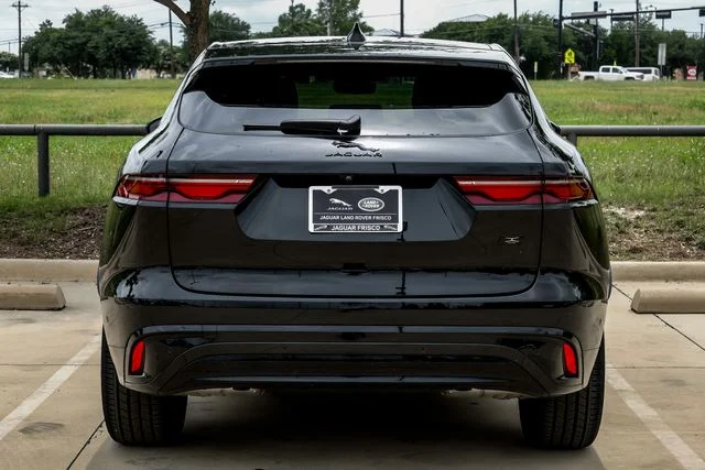 2026 Jaguar F-Pace R-Dynamic S - Photo 9