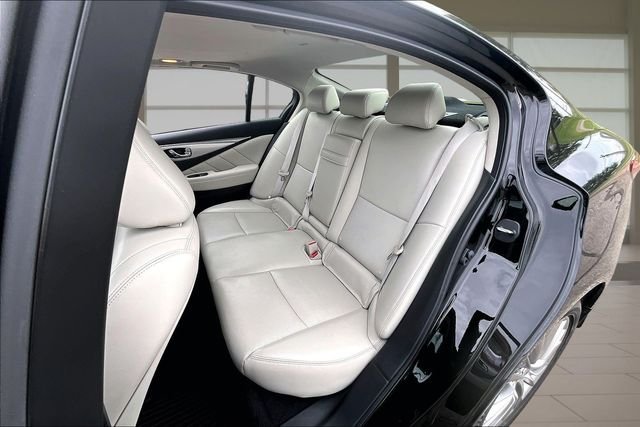 Used 2023 Black INFINITI LUXE image 26