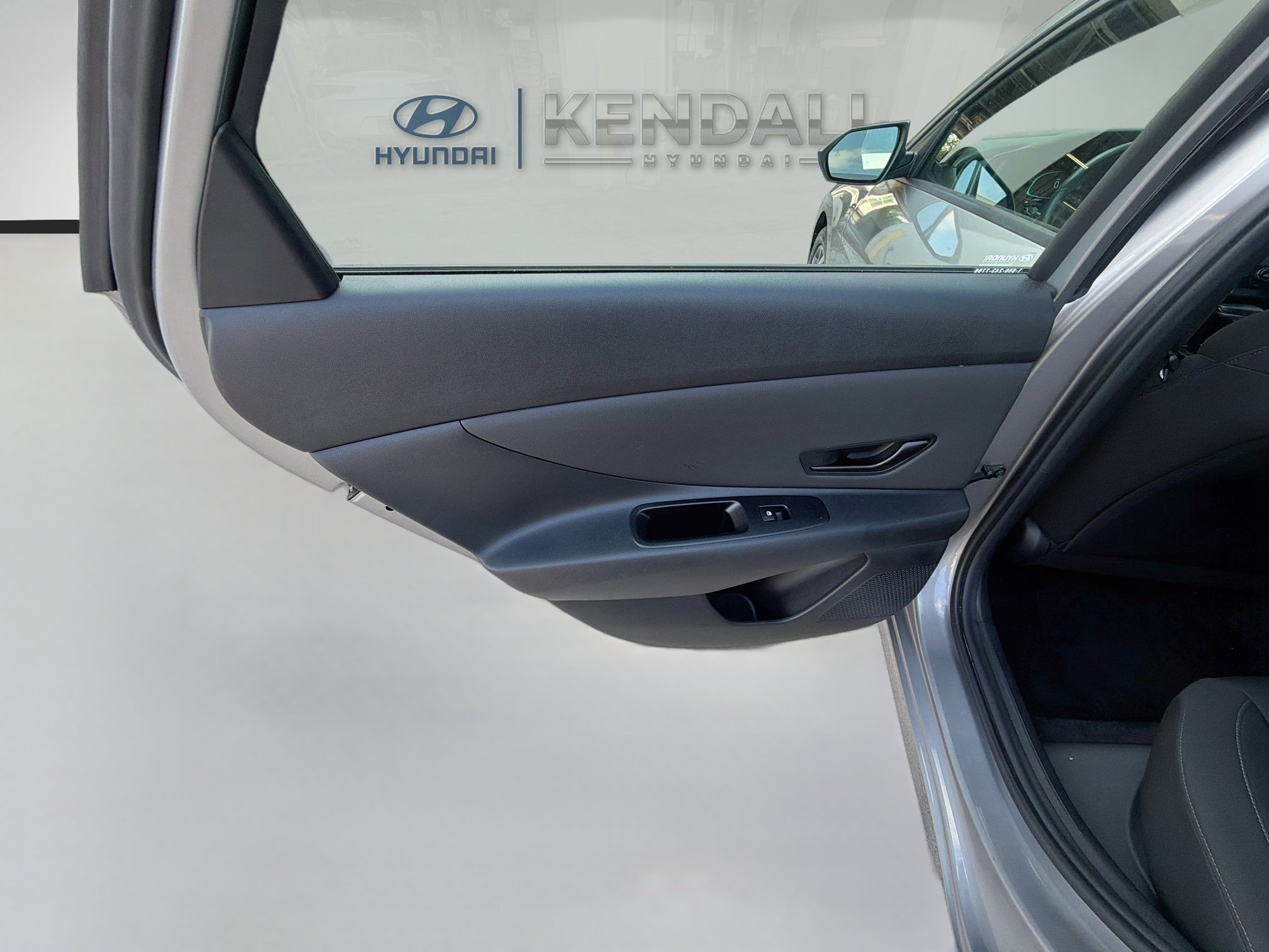 Used 2025 Fluid Metal Hyundai SEL Sport image 22