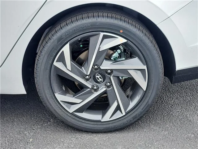 New 2026 Serenity White Pearl Hyundai Limited image 7