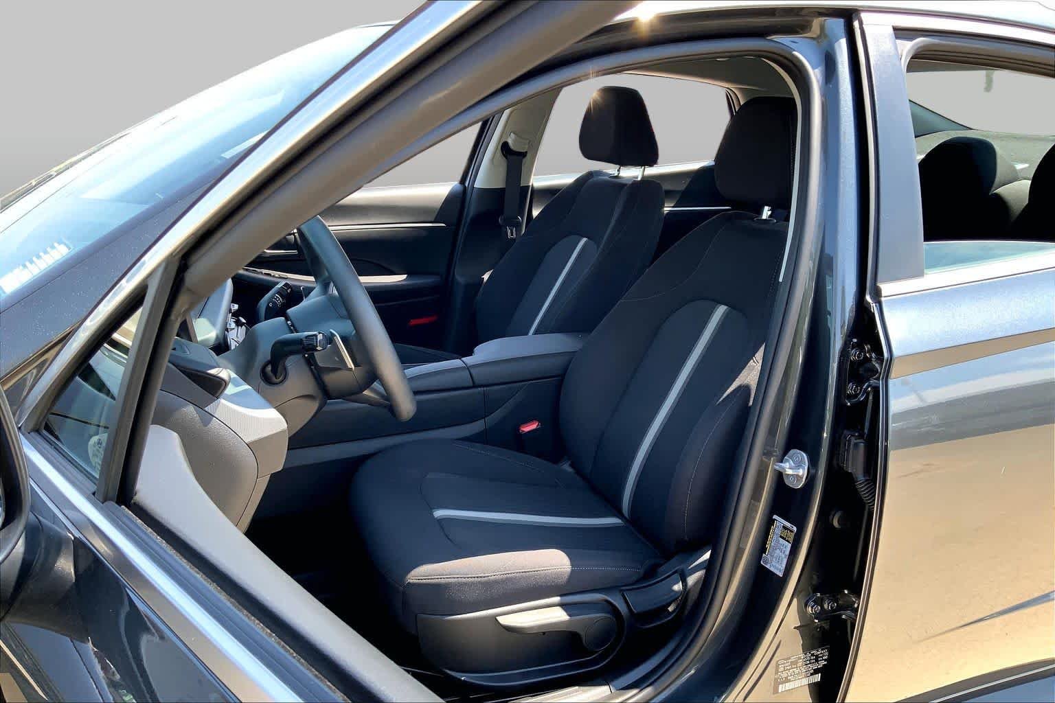 Used 2026 Portofino Gray Hyundai Blue image 7