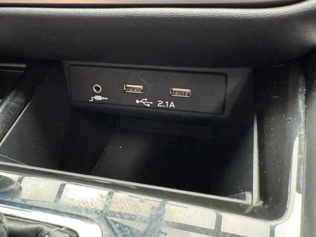 Used 2020 White Subaru Premium image 18