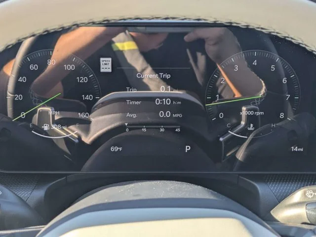 New 2025 Currant Red Kia GT-Line Turbo image 30