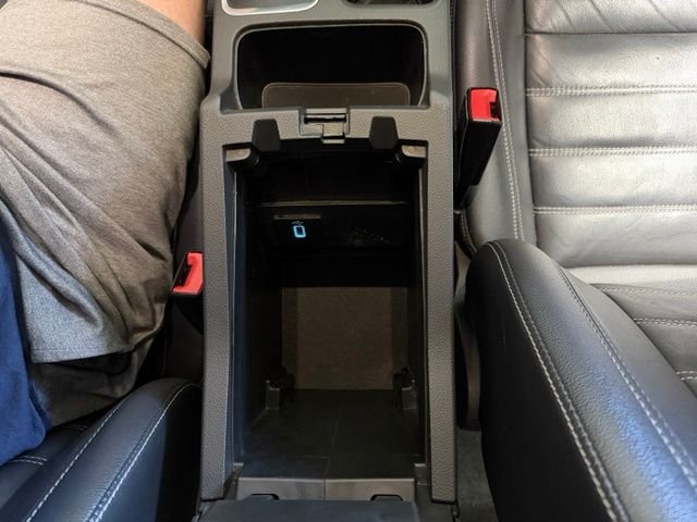 Used 2018 Magnetic Ford Titanium image 42