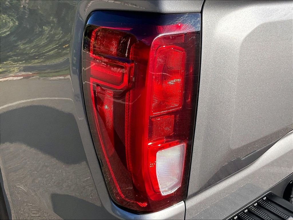 Used 2021 Gray GMC SLE image 33