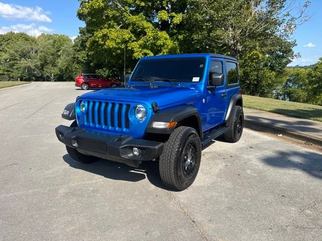 Used 2021 Blue Jeep Sport image 3