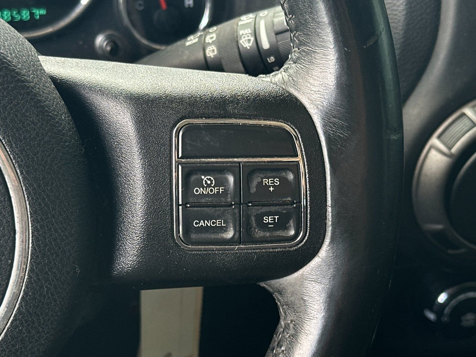 Used 2016 Billet Silver Metallic Clearcoat Jeep Sport image 20