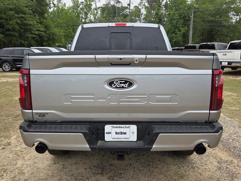 New 2026 Iconic Silver Metallic Ford XLT image 9