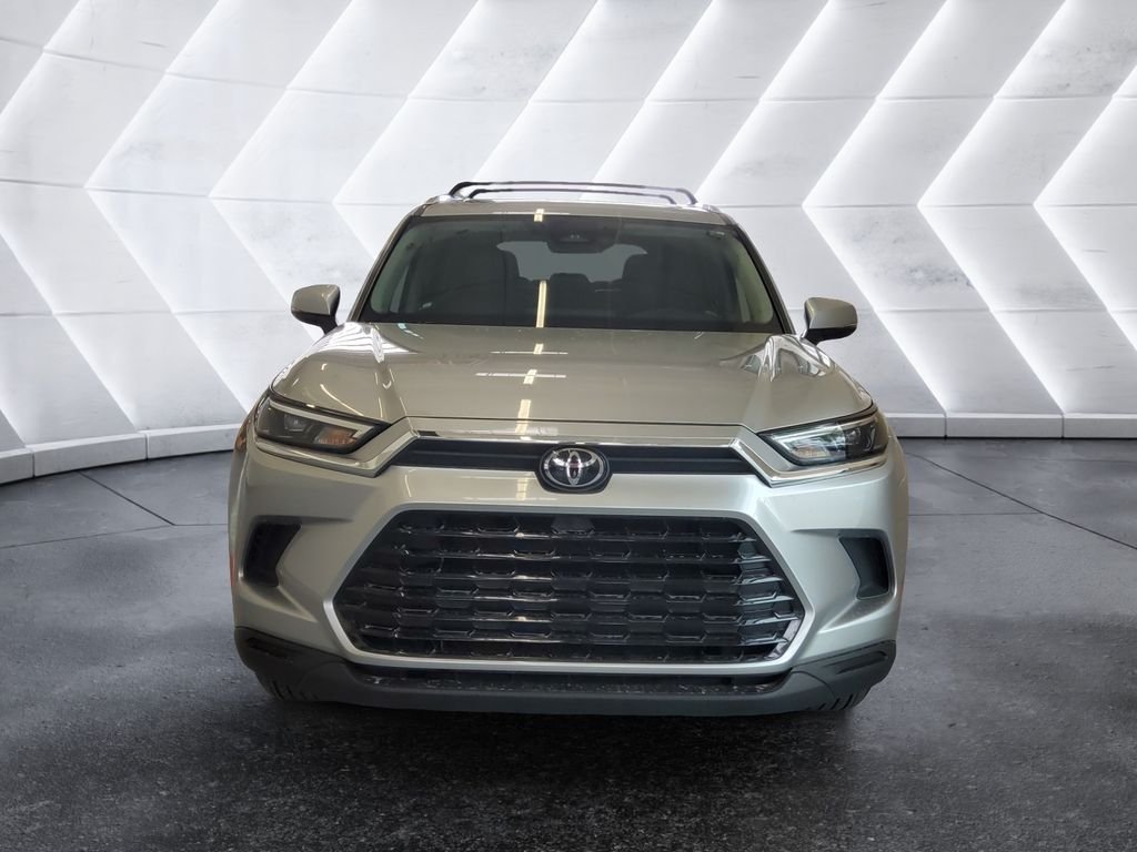 Used 2024 Silver Toyota XLE image 2