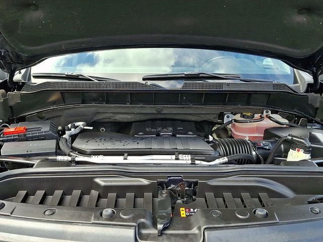 Used 2024 Gray Chevrolet LT image 29