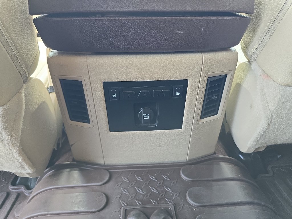 Used 2018 White Ram Laramie image 31