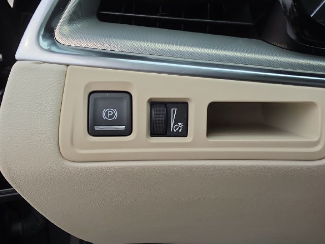 2023 Cadillac XT5 Premium Luxury - Photo 23