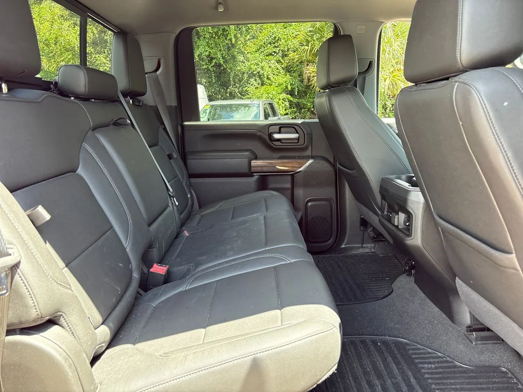 Used 2021 Red Chevrolet LT image 28