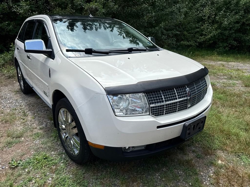 Used 2008 White Lincoln Base image 1