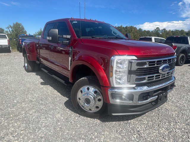 Used 2026 Ruby Red Metallic Tinted Clearcoat Ford XLT image 2