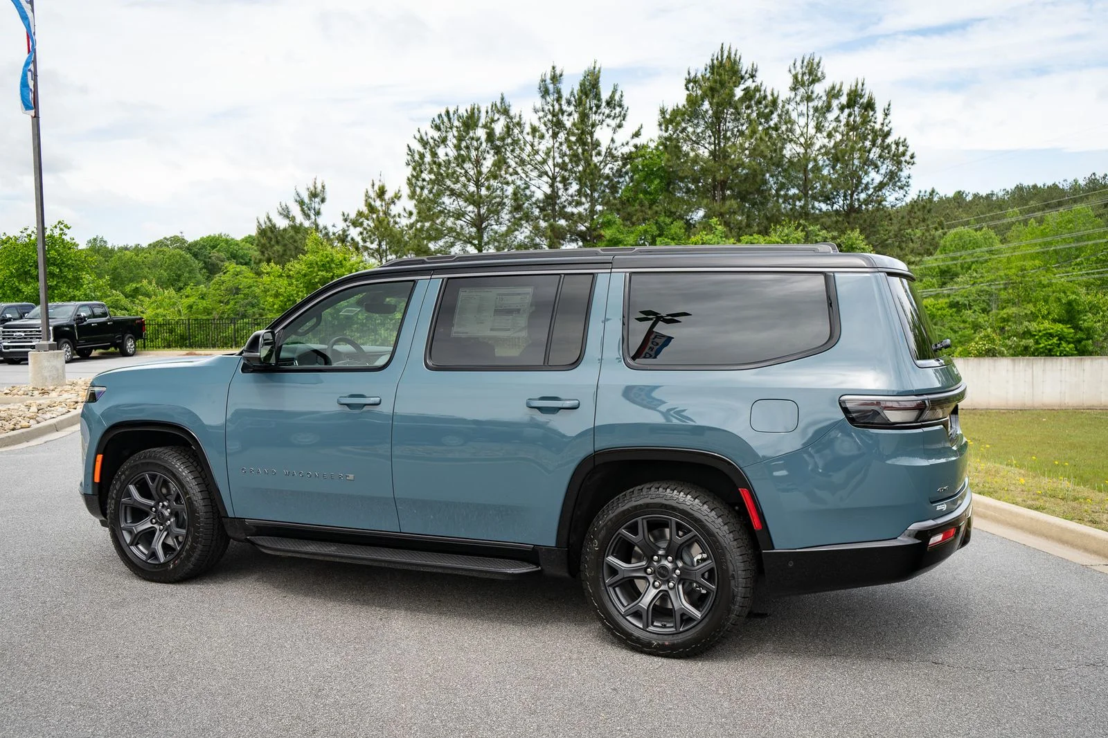 New 2026 Steel Blue Exterior Paint Jeep Upland image 7