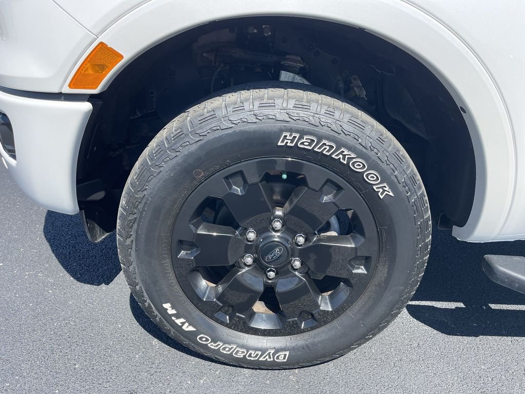 Used 2020 White Ford Lariat image 10