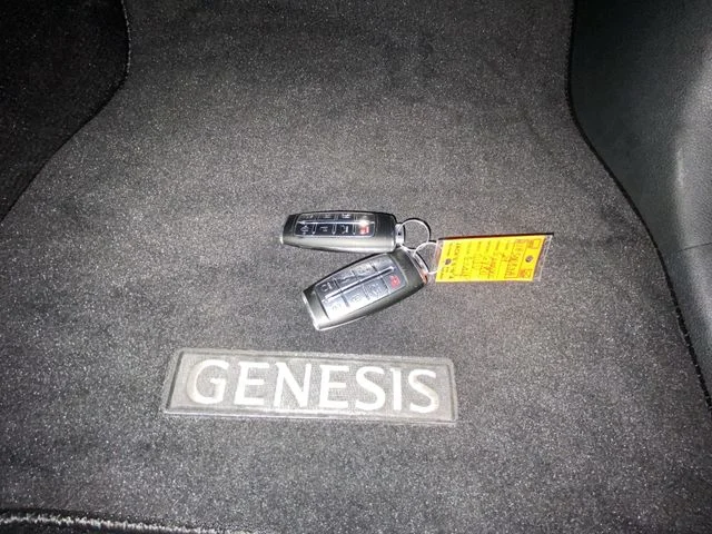 Used 2024 Silver Genesis 3.5T Advanced image 31