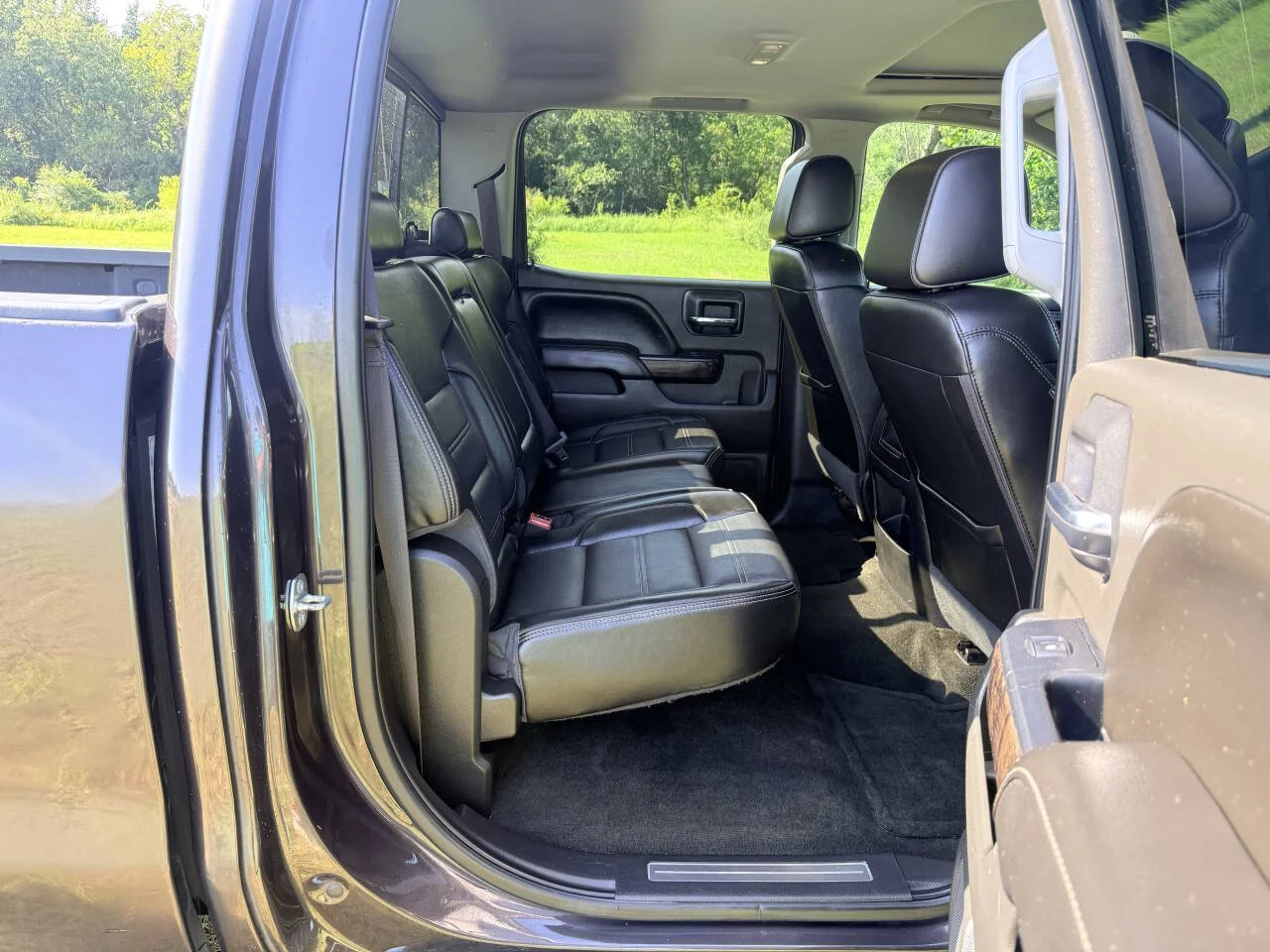 Used 2016 Gray GMC Denali 4x2 4dr Crew Cab 5.8 ft. SB image 17