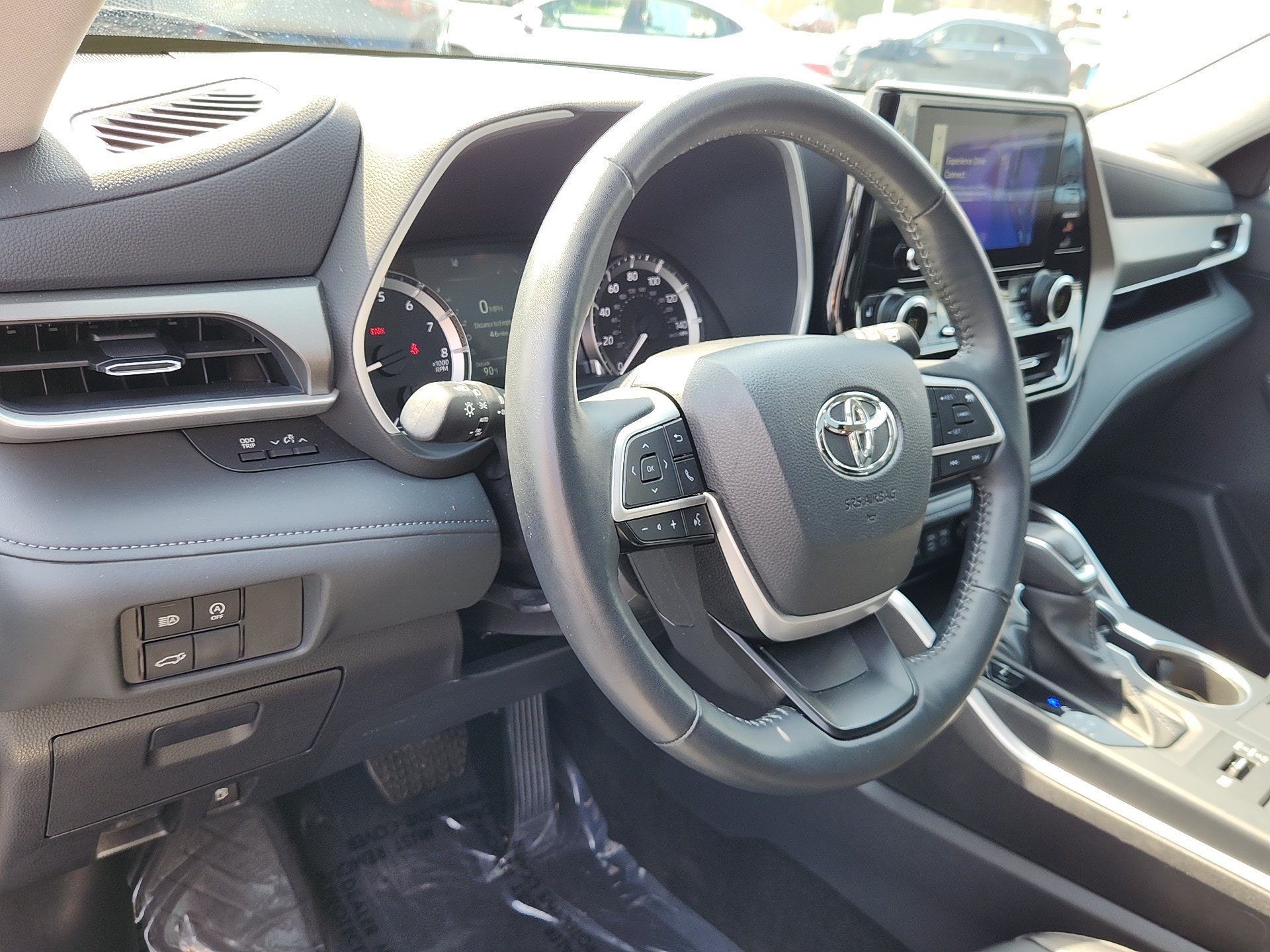 Certified Used 2025 Celestial Silver Metallic Toyota XLE image 11