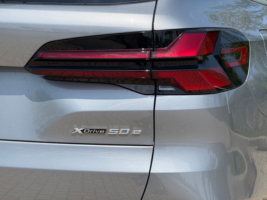 2026 BMW X5 50e - Photo 9