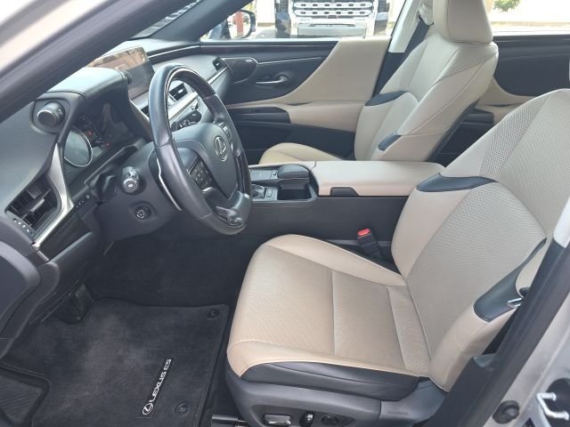 2019 Lexus ES 350 - Photo 9