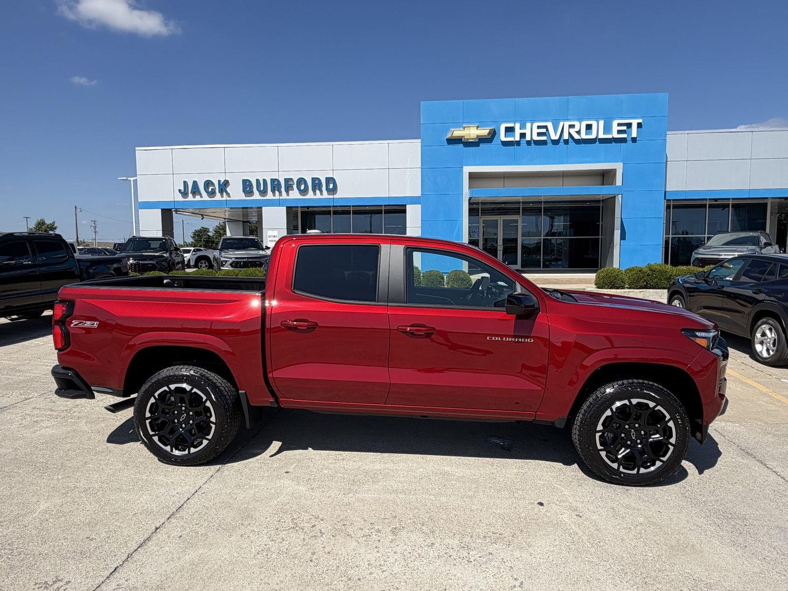 2026 Chevrolet Colorado Z71 - Photo 37