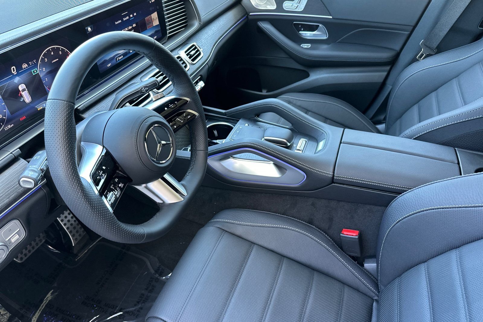 New 2026 White Mercedes-Benz GLS 450 image 10