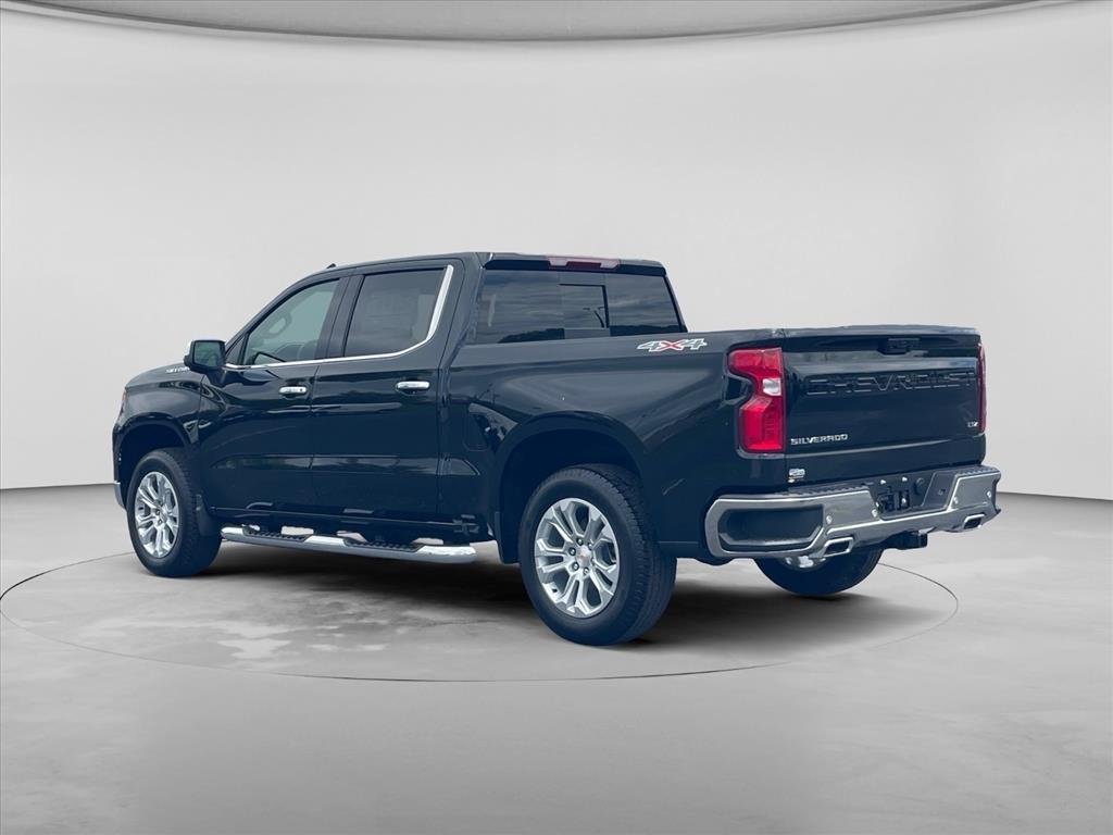 2026 Chevrolet Silverado 1500 LTZ - Photo 5