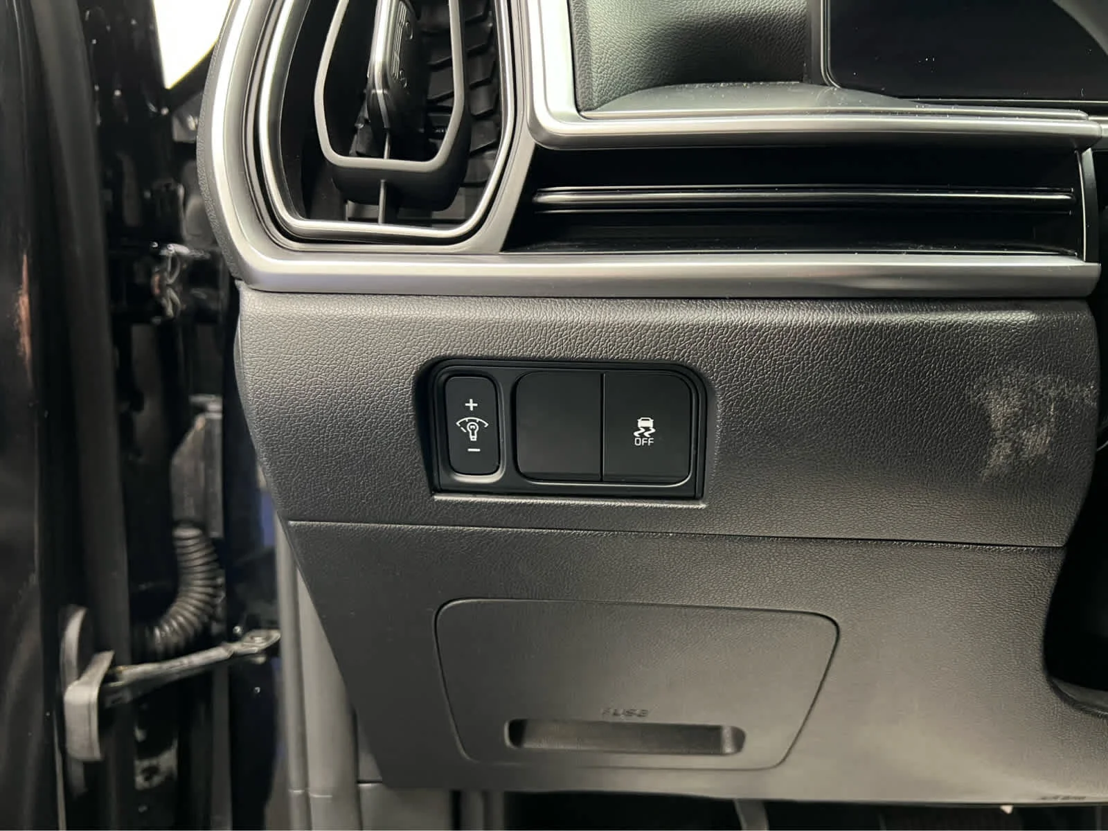 Used 2024 Ebony Black Kia S image 21